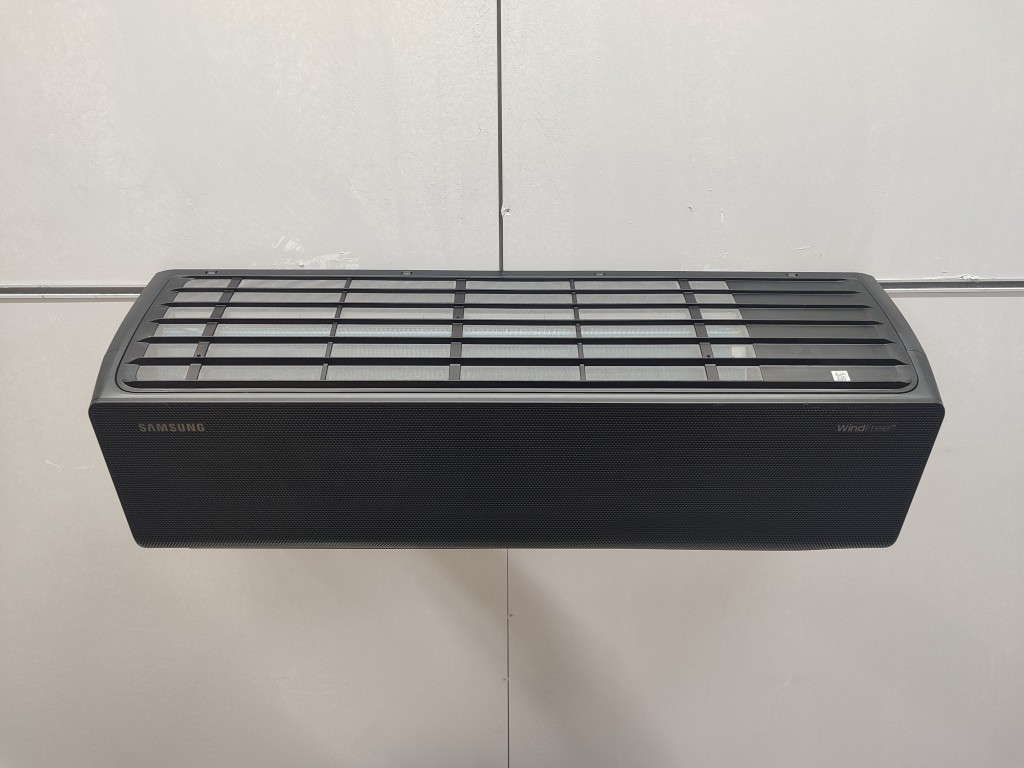 Samsung AR09CXFCA Wi-Fi WindFree 9000 Btu Inverter Siyah Klima görsel 4